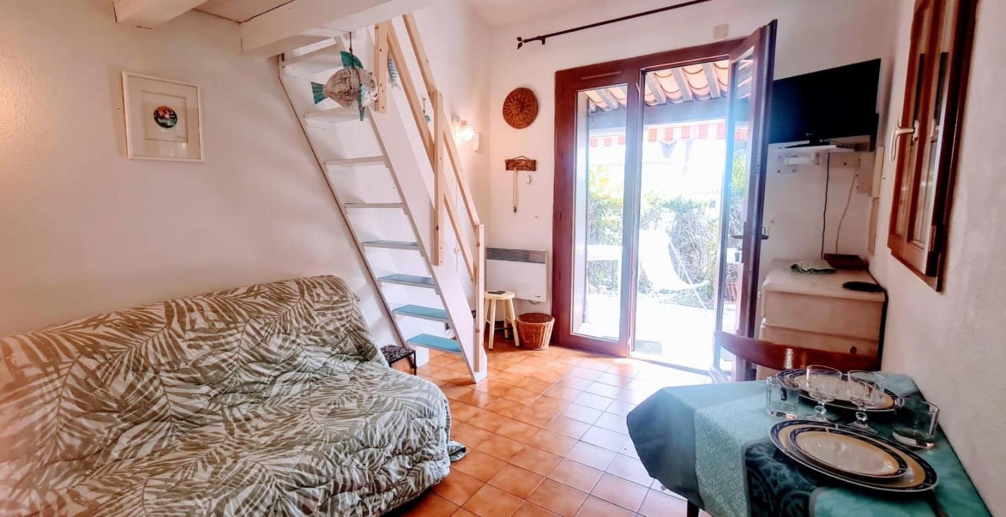 Апартаменти Cosy Studio Just A Stone'S Throw From The Beach Сент-Максім Екстер'єр фото
